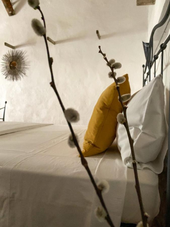 Is Scabas Guestrooms Solarussa Dış mekan fotoğraf