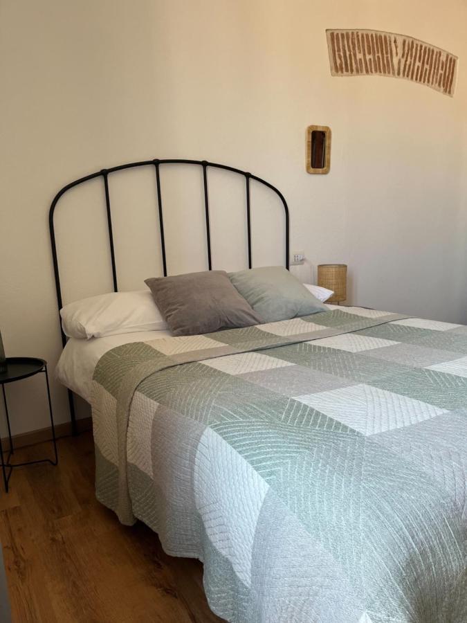 Is Scabas Guestrooms Solarussa Dış mekan fotoğraf
