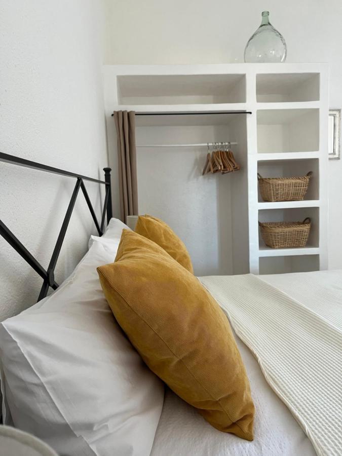 Is Scabas Guestrooms Solarussa Dış mekan fotoğraf