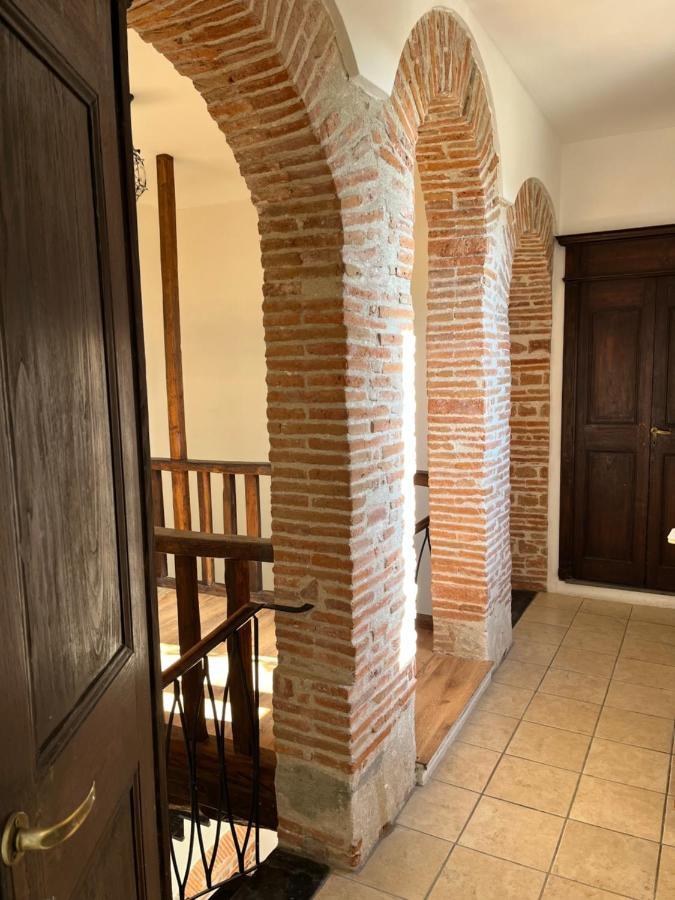 Is Scabas Guestrooms Solarussa Dış mekan fotoğraf